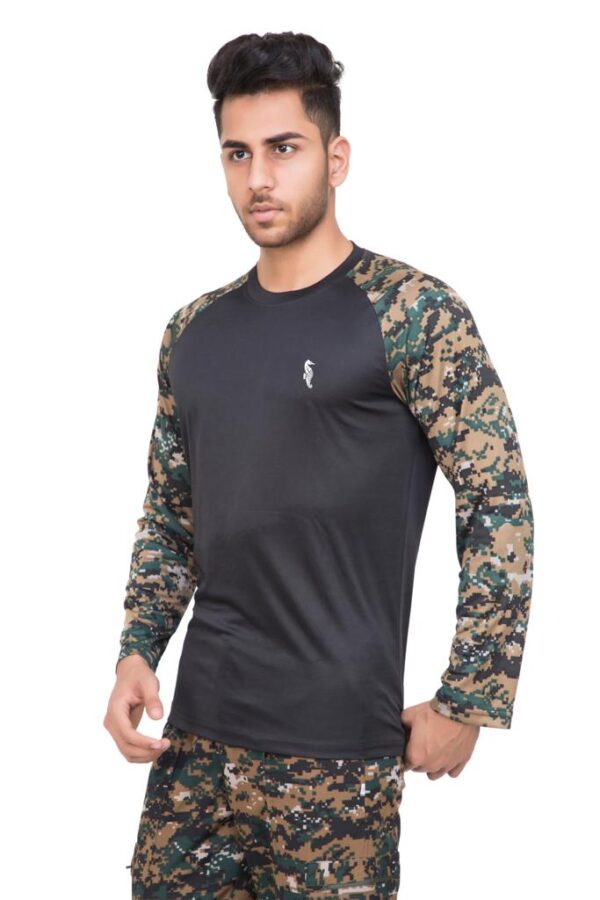 T-SHIRT ROUND NECK COBRA PRINT - Image 3