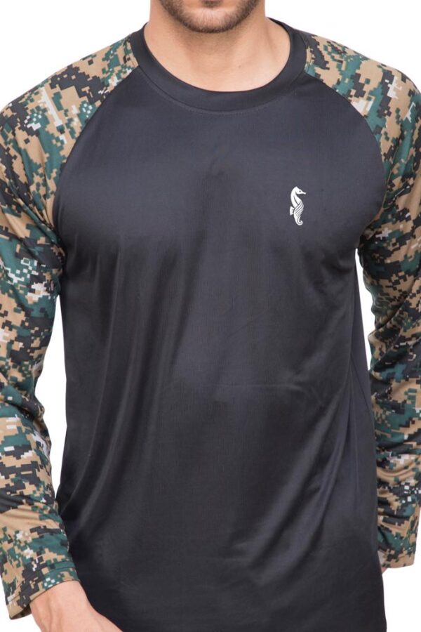T-SHIRT ROUND NECK COBRA PRINT - Image 6